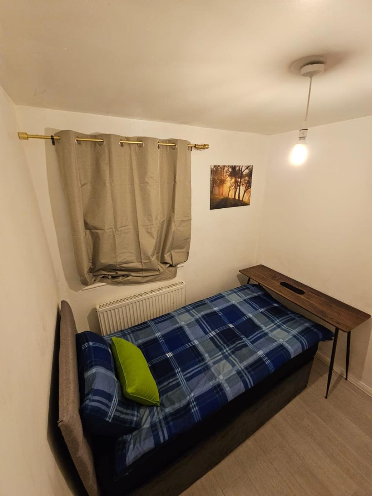 Spacious Single Room Nottingham Bagian luar foto
